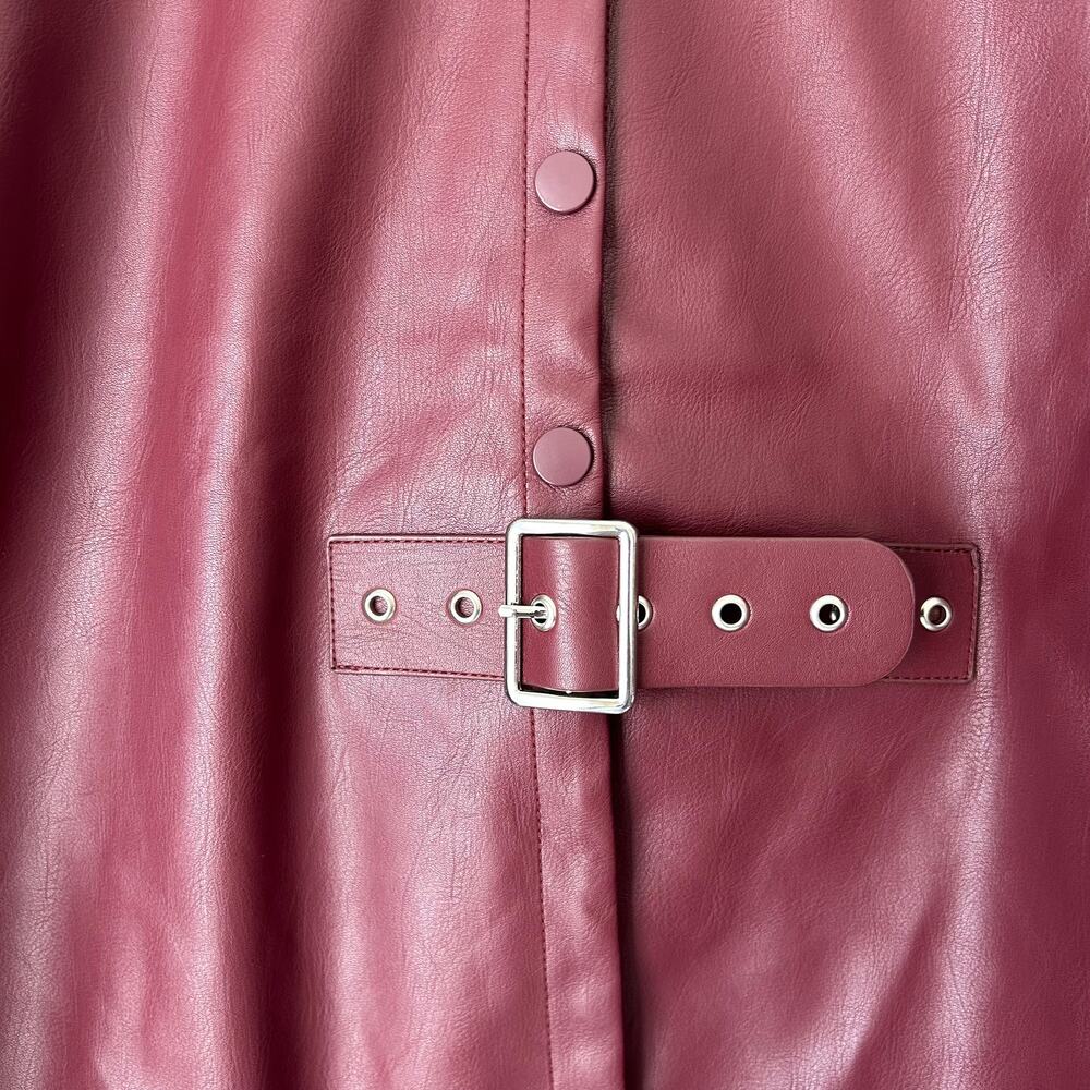 ❌SOLD❌ Jason Wu Burgundy Faux Leather Cape One Size - Picture 6 of 9